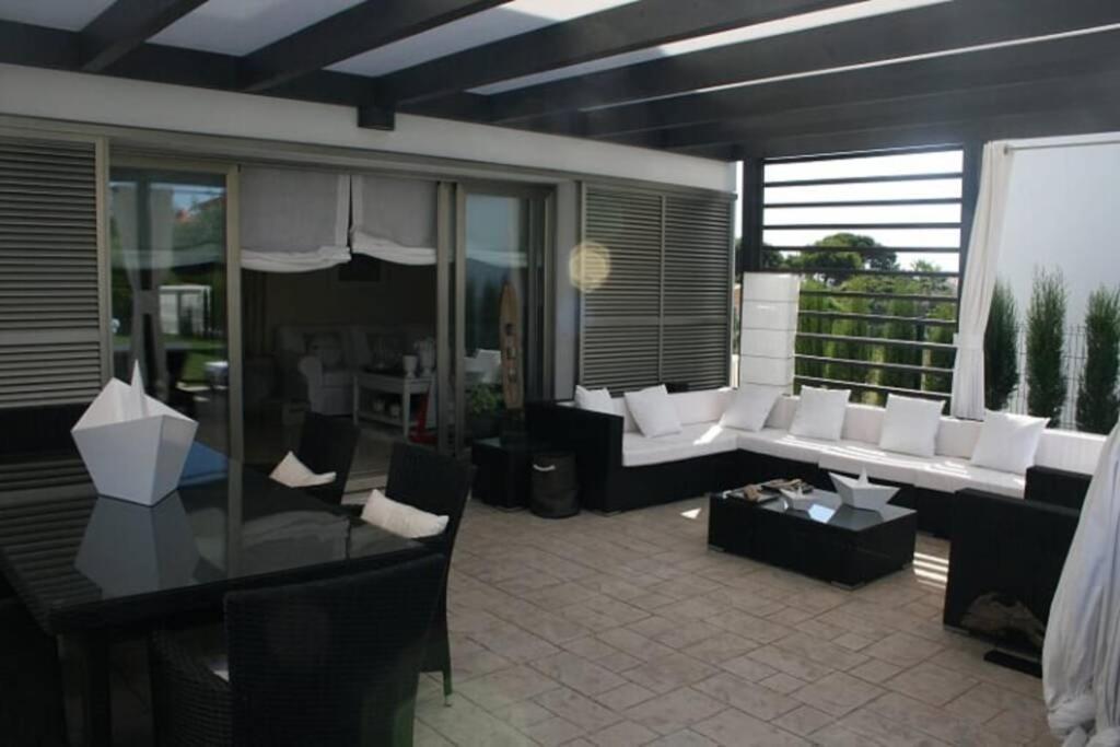 Villa Gala Cala 'n Bosch Buitenkant foto